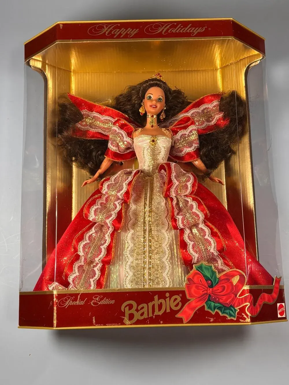 1997 Happy Holidays Special Edition Barbie Doll Mattel No. 17832 Christmas Gold